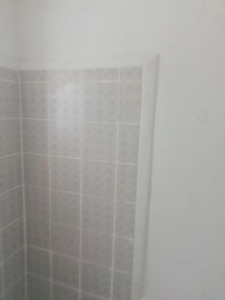 Slide of We Da Best Handyman & Roofing