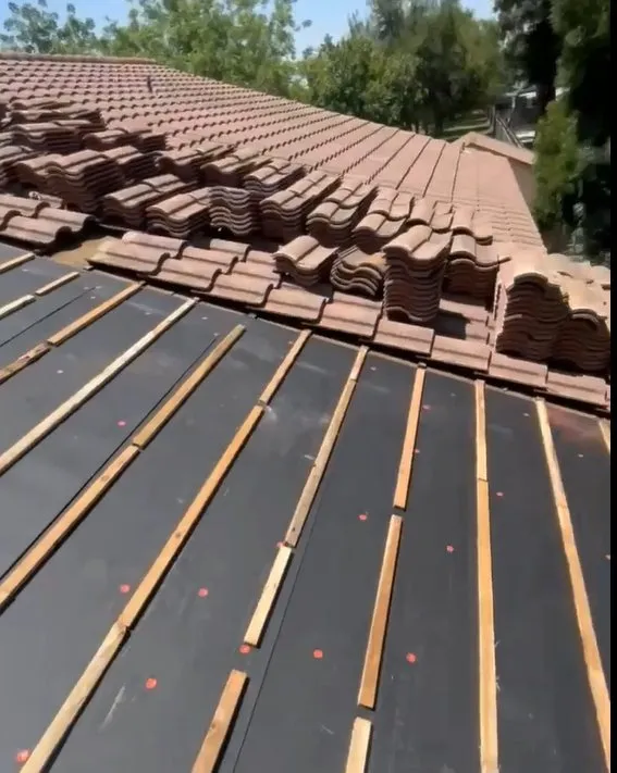 Slide of We Do Roofing