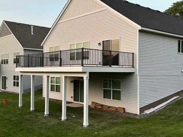 Slide of We Fix Everything