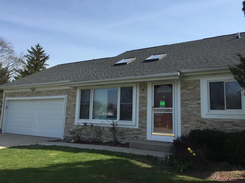 Emergency roof replacement in Arlington Height, IL - Weather Shield Construction