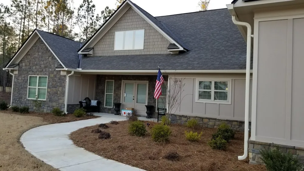 Slide of Weather Shielders Roofing Siding & Gutters