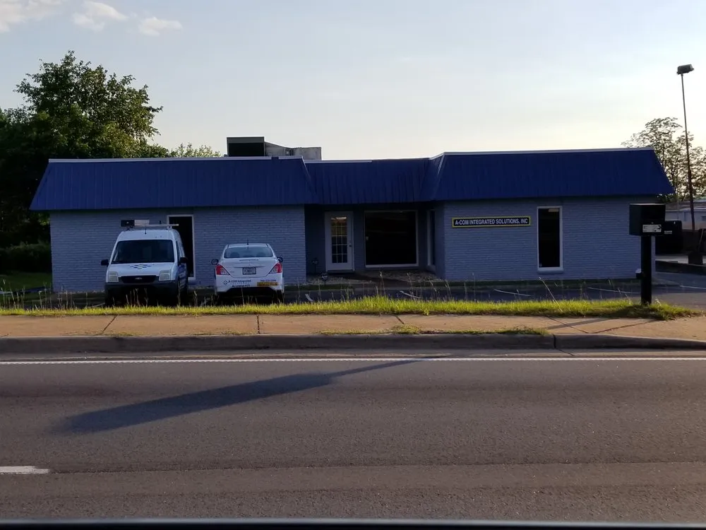 Slide of Weather Shielders Roofing Siding & Gutters