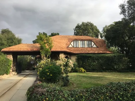 Weatherguard Company Logo