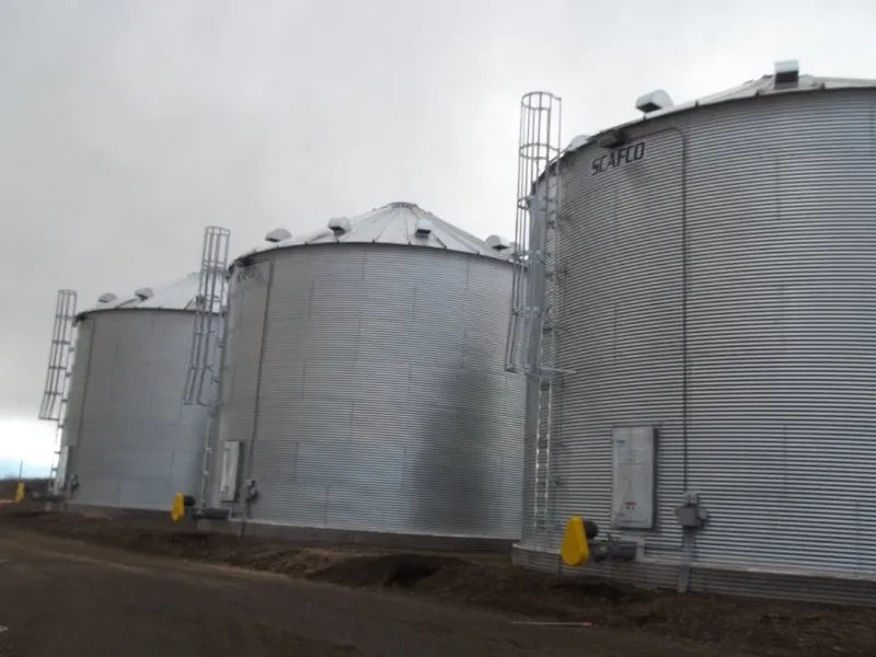 Emergency metal roofing installation experts serving Power, MT - Weaver Grain Bins