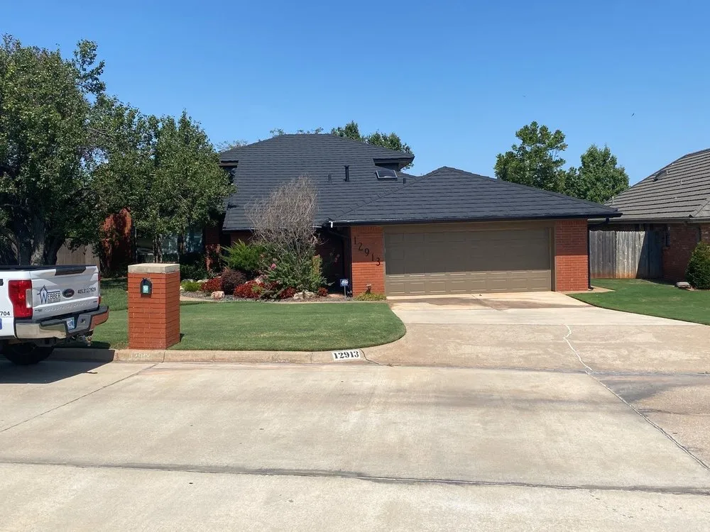 Slide of Webber Roofing & Construction