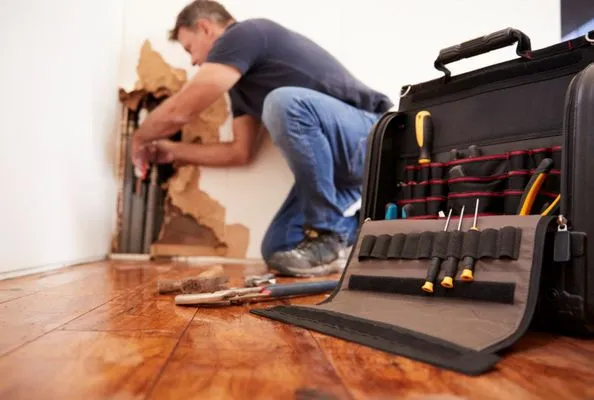 Weber Ramirez Roofing & Renovations Logo