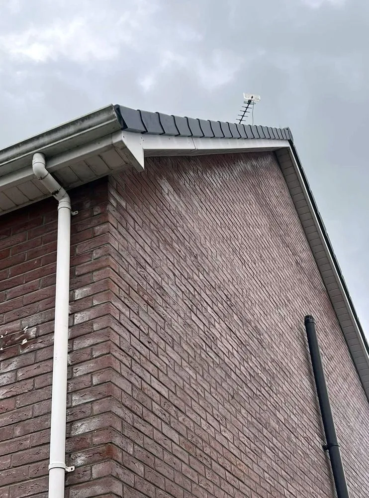 Slide of Weinland Park Roofing
