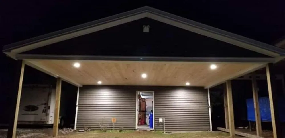 Slide of wells contracting