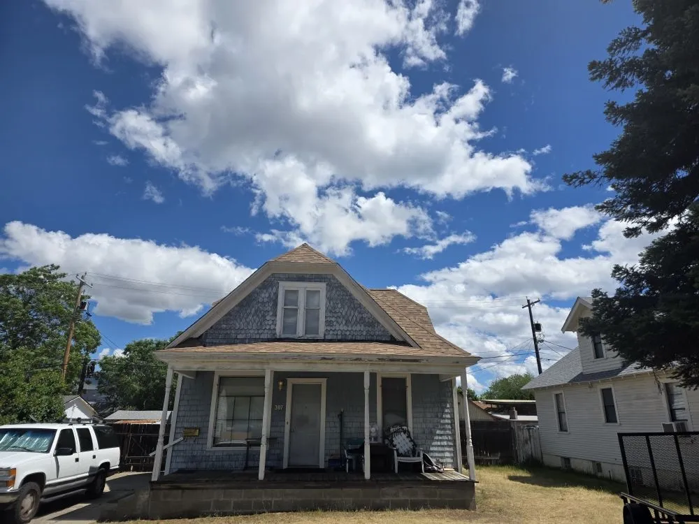 Slide of Wenatchee Eagle Roofing