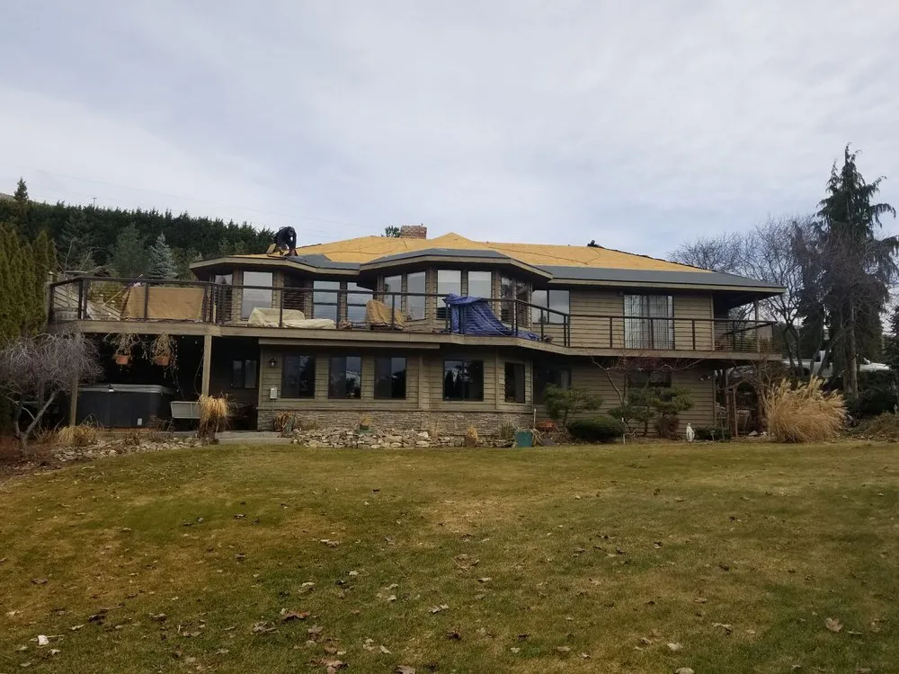 Slide of Wenatchee Eagle Roofing