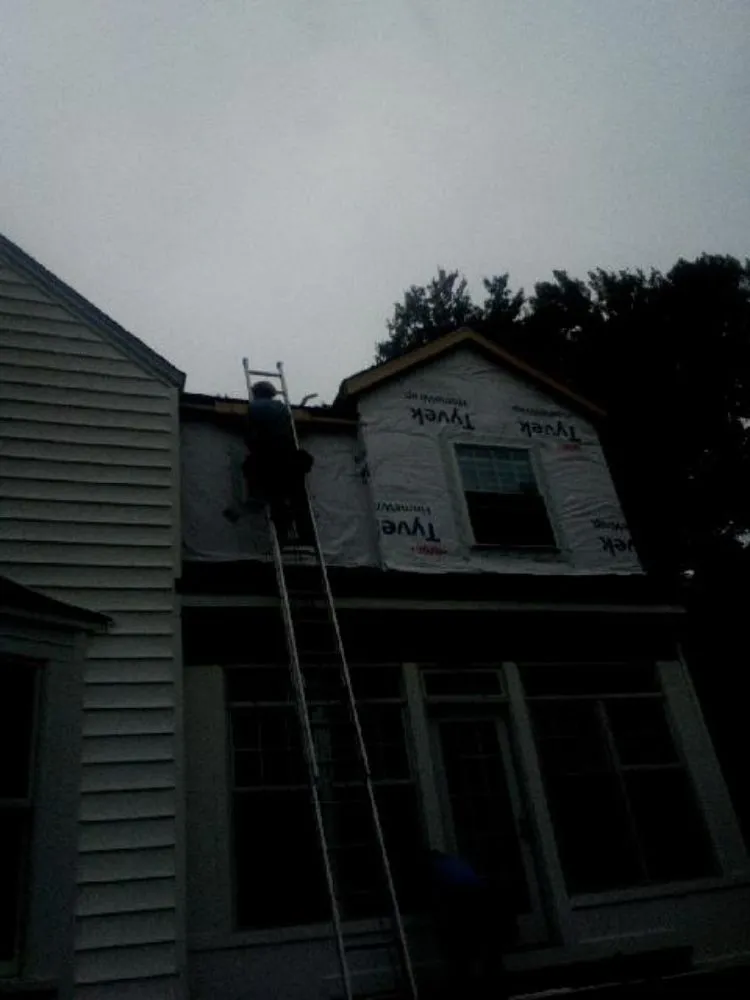 Slide of Wengerd Superior Siding