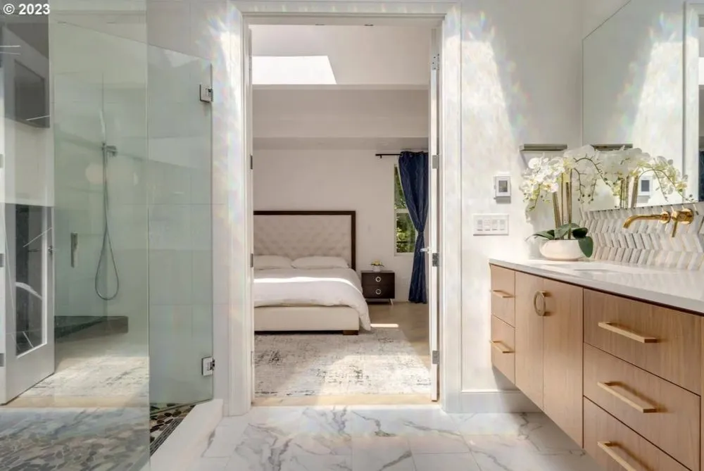 Slide of West Palm Builders