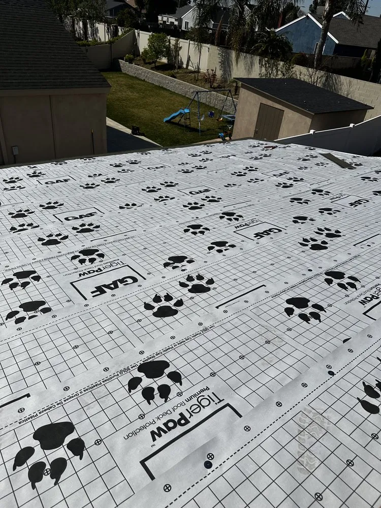 Slide of West Side Roofing