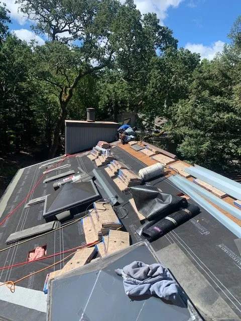 Slide of Westbay Roofing