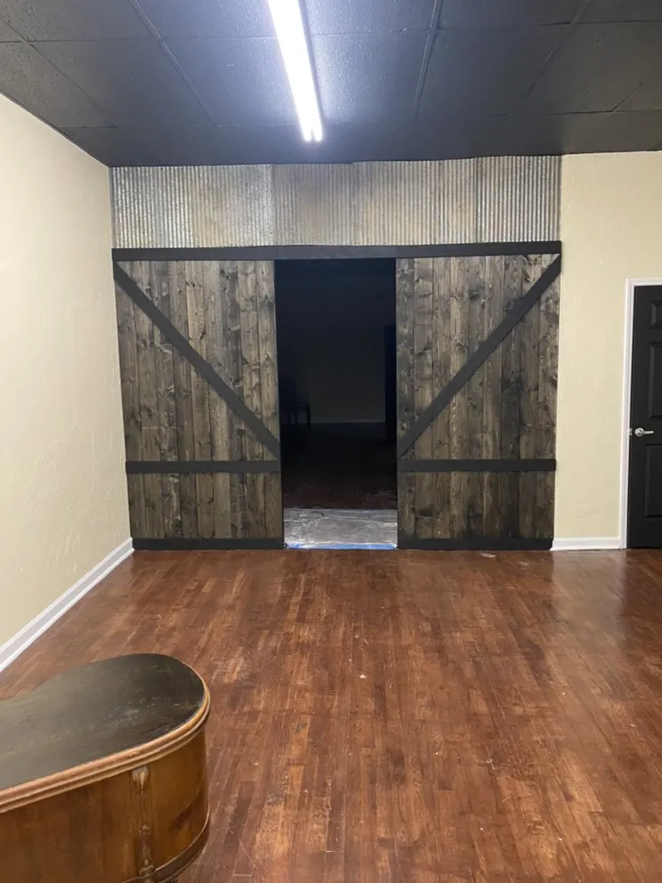 Slide of Westdavis Logistics And Construction