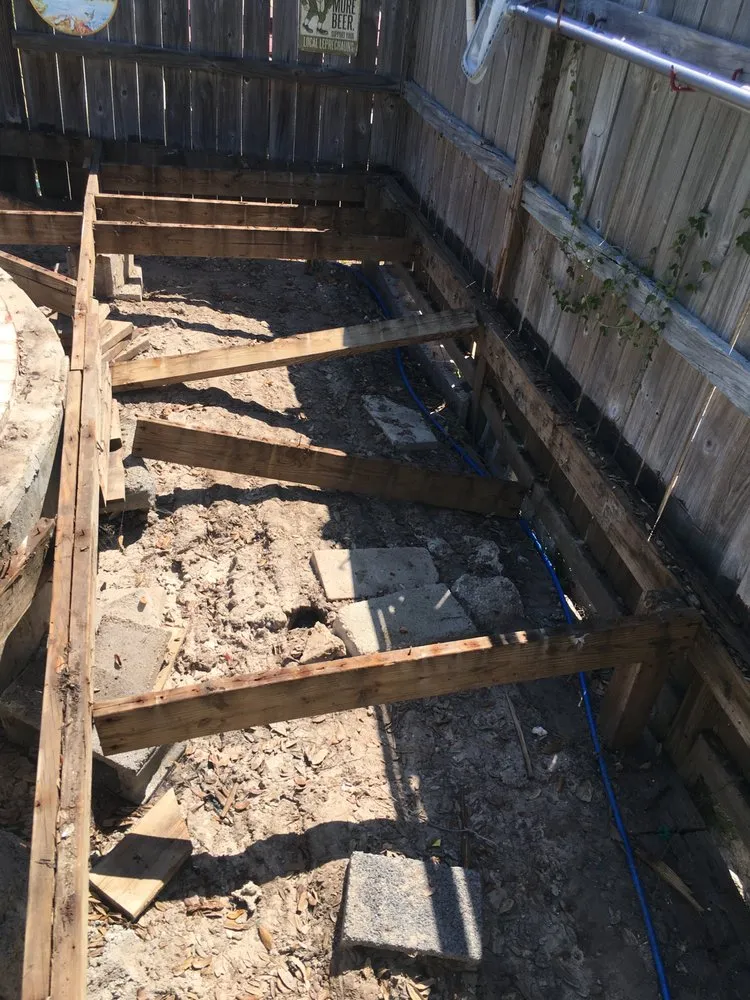 Slide of Western Sky Decks & More