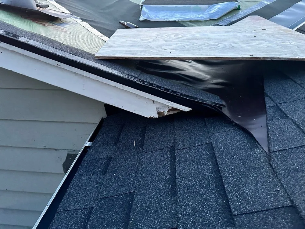 Slide of Westshore Roofing