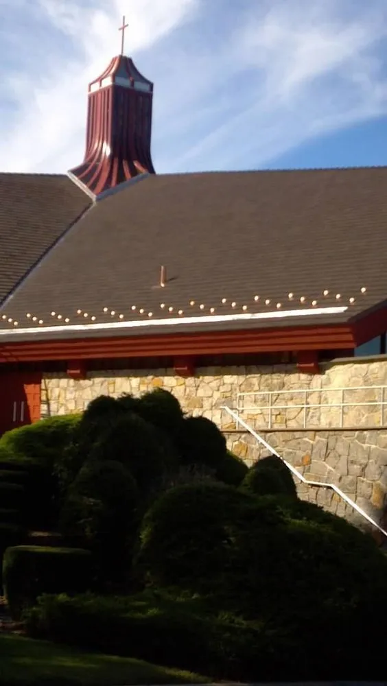 Licensed roof leak repair with free inspection across Middle Village, NY - Wetherall Roofing & Contracting