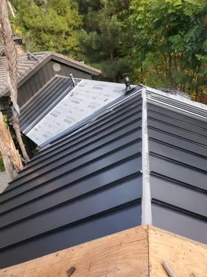 W&H Roofing & General Construction