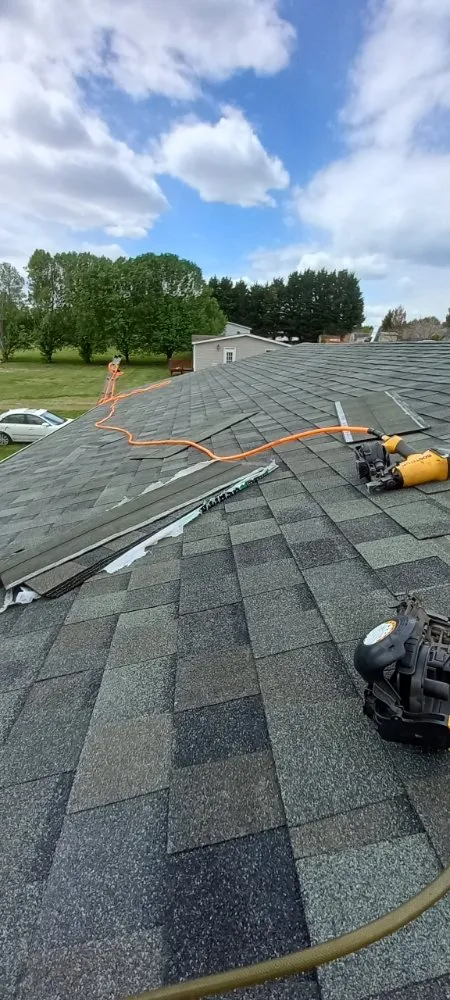 Slide of Whisnant's Family Roofing