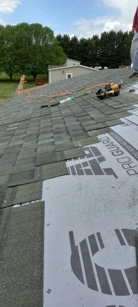 Slide of Whisnant's Family Roofing