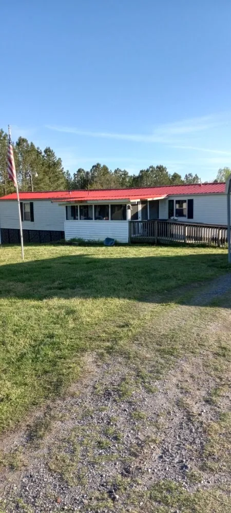 Slide of Whisnant's Family Roofing