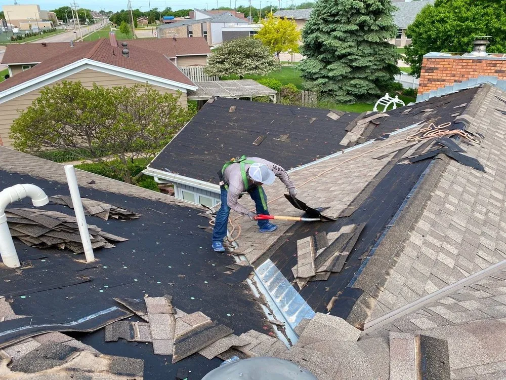 Slide of White Castle Roofing - Grand Island