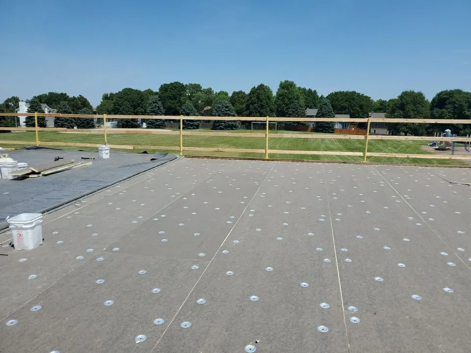 Slide of White Castle Roofing - Omaha