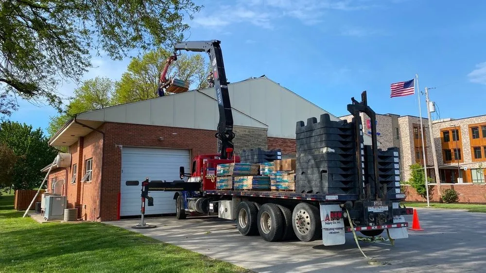 Slide of White Castle Roofing - Omaha
