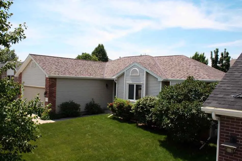 Slide of White Castle Roofing - Omaha