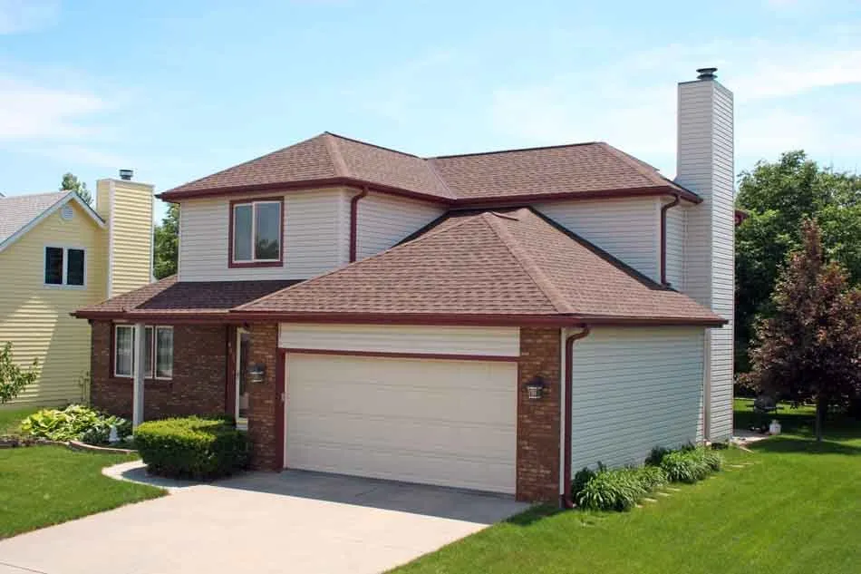 Slide of White Castle Roofing - Omaha