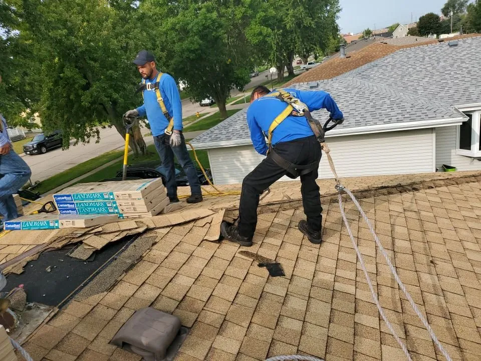 Trusted roof leak repair for residential properties in Roca, NE by White Castle Roofing