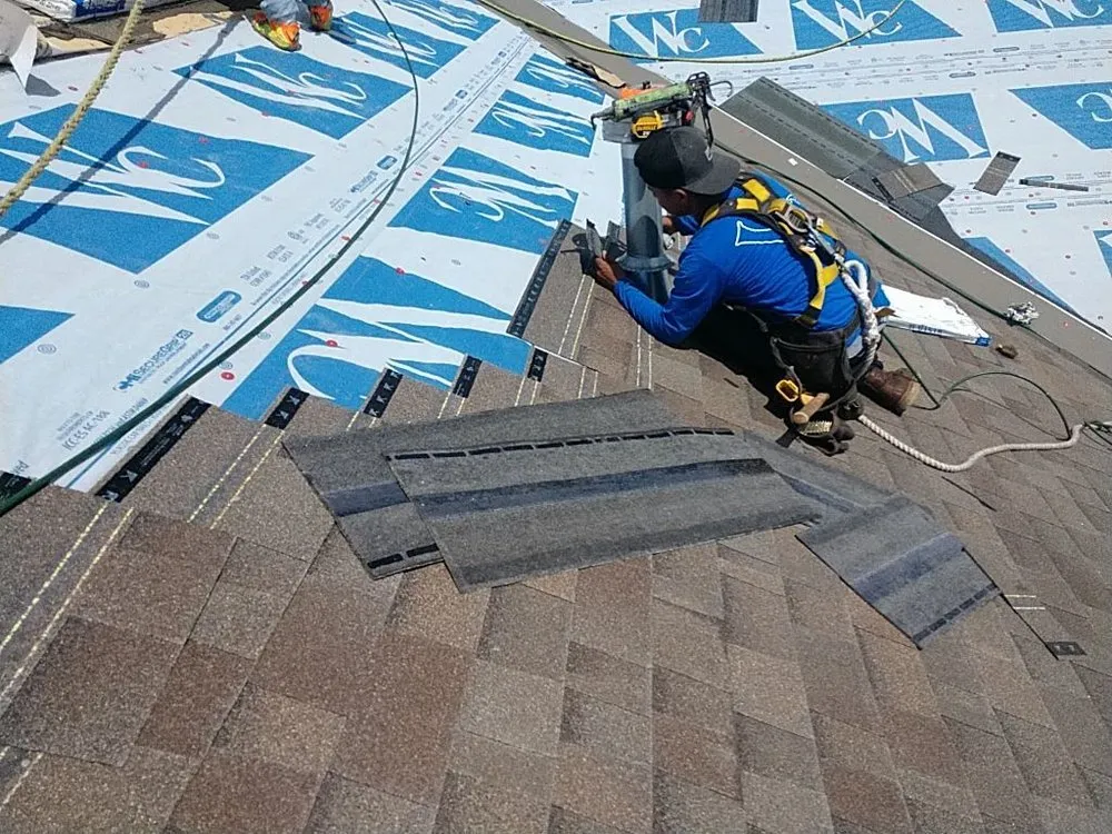 Licensed roof leak repair in Roca, NE - White Castle Roofing
