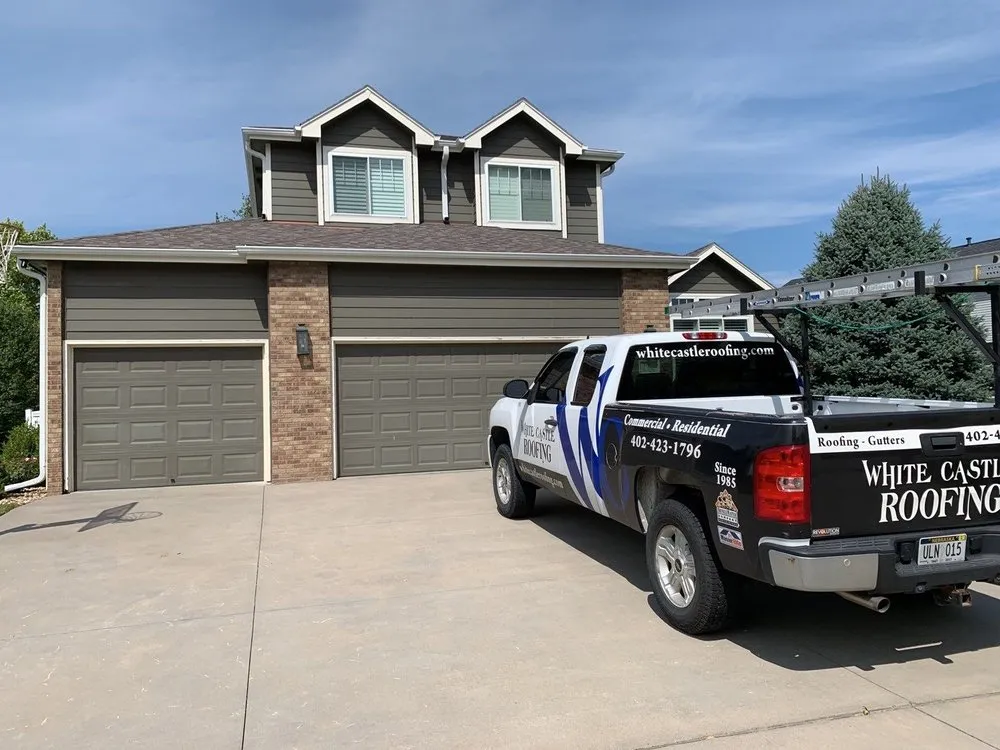 Local roof replacement experts serving Roca, NE - White Castle Roofing