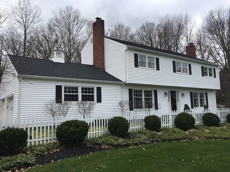 Slide of White Glove Exteriors