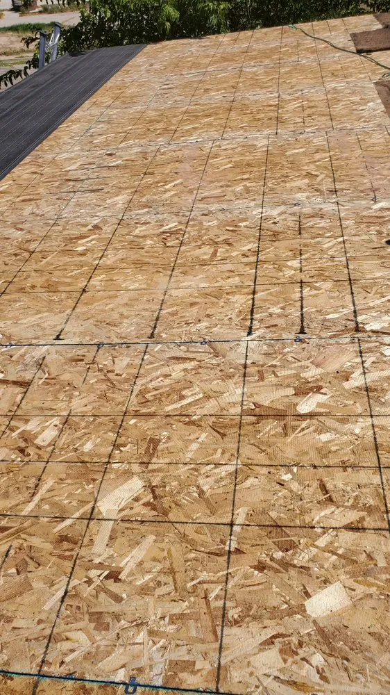 Slide of White Mountain Roofing