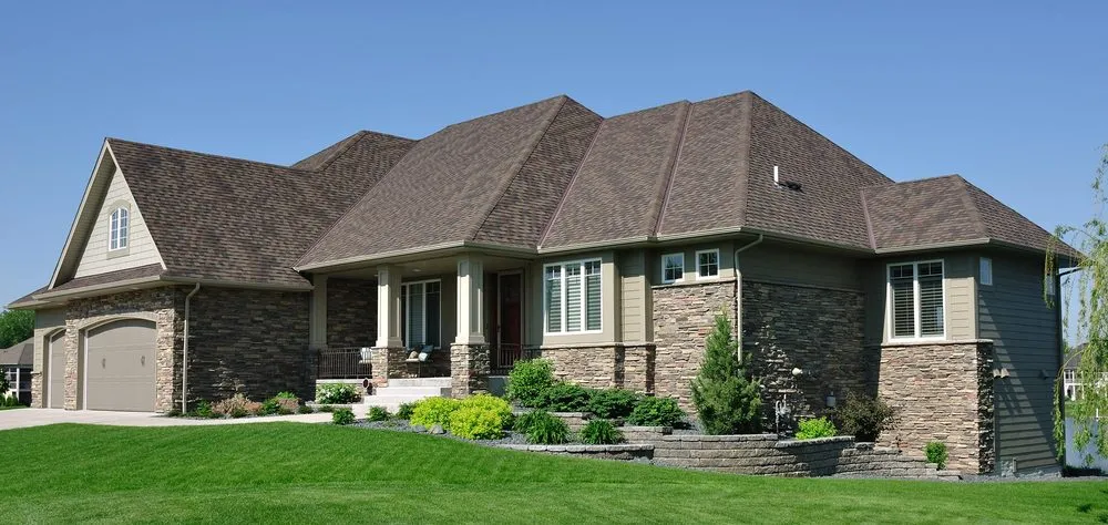 Slide of White Roofing Service - Savoy