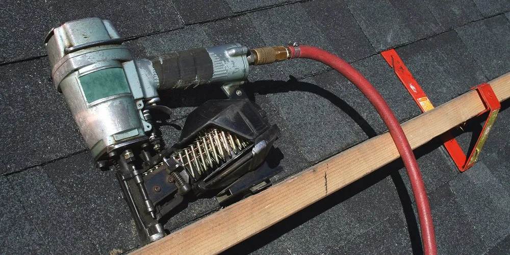 Slide of White Roofing Service - Savoy