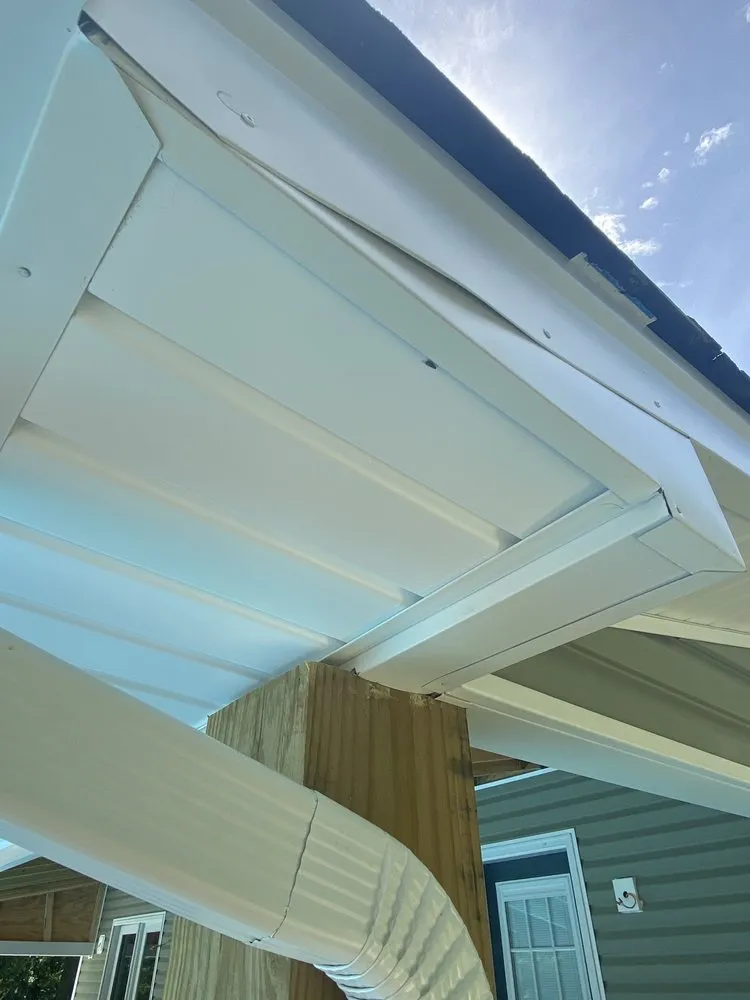 Slide of Whitehouse Roofing & Window