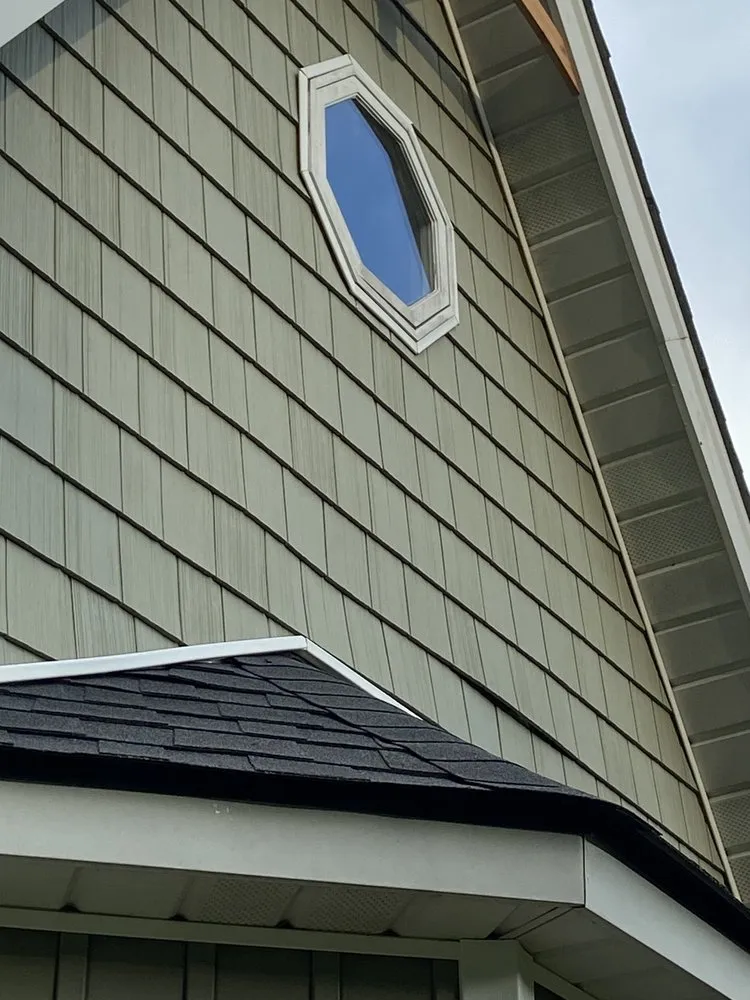 Slide of Whitehouse Roofing & Window