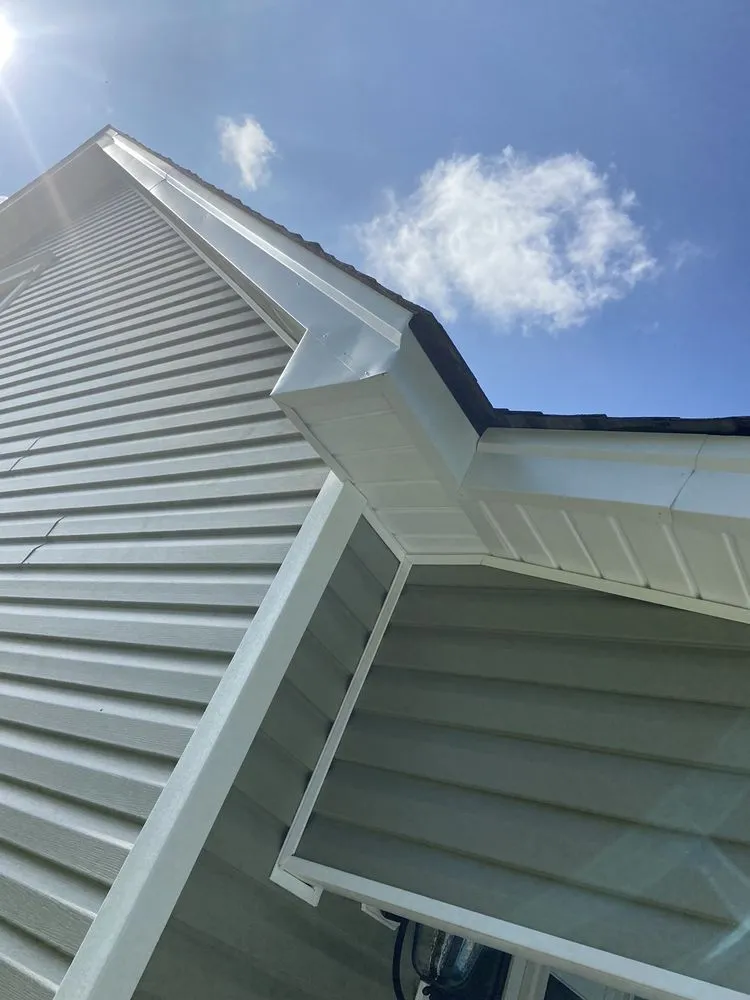 Slide of Whitehouse Roofing & Window