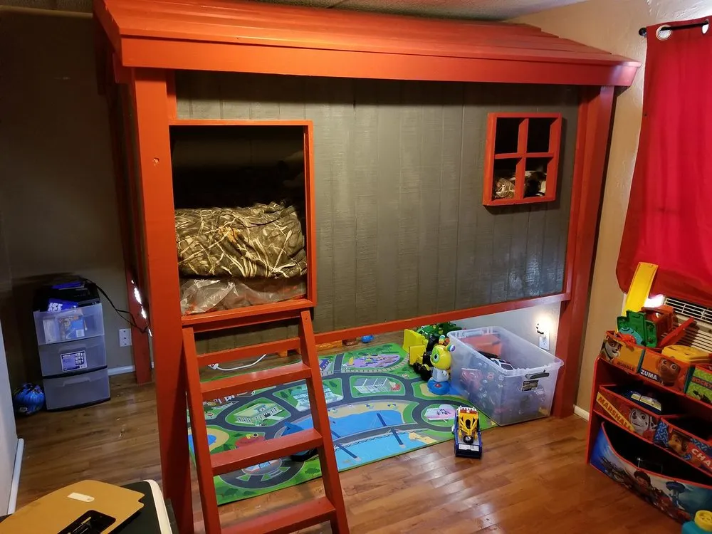 Slide of Whitetail Construction