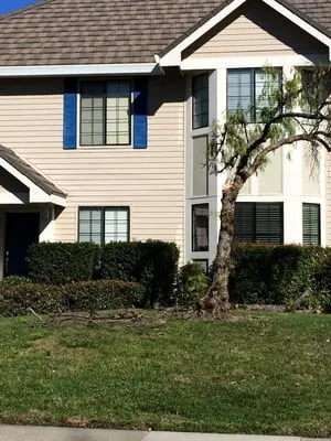 Whittaker Roofing Logo