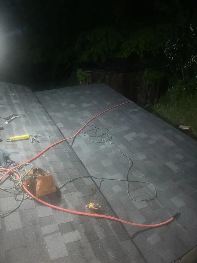 Slide of Whittsroofing