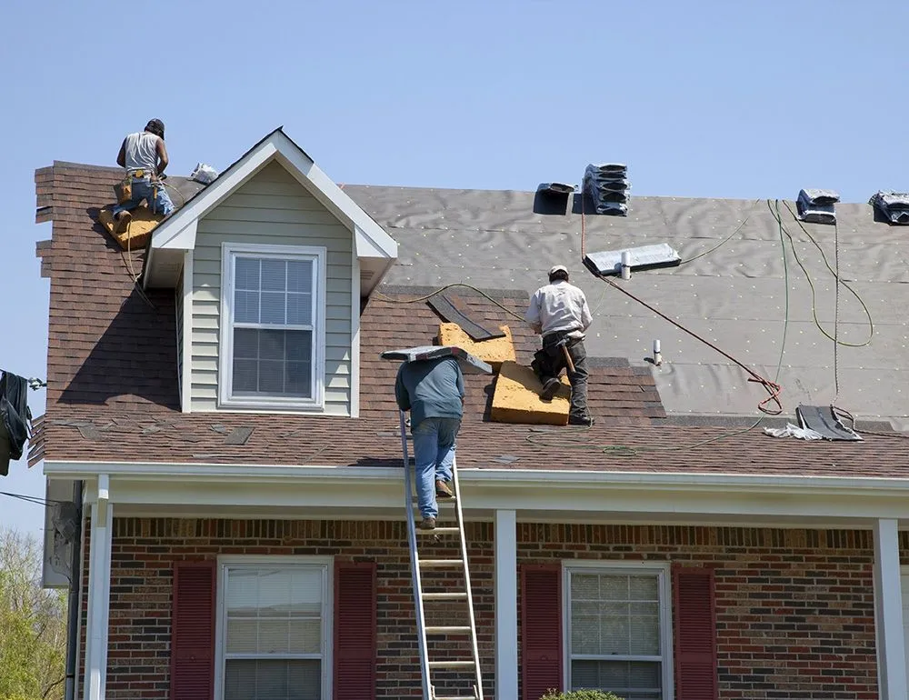 Slide of Whyte Edge Roofing