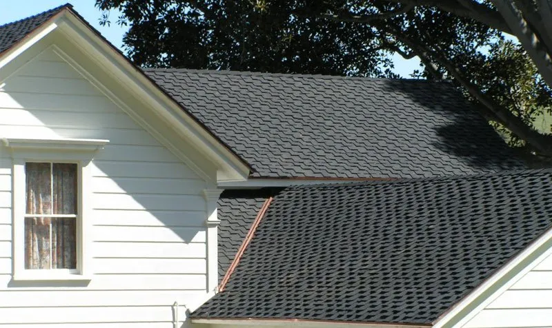 Slide of Wick's Roofing