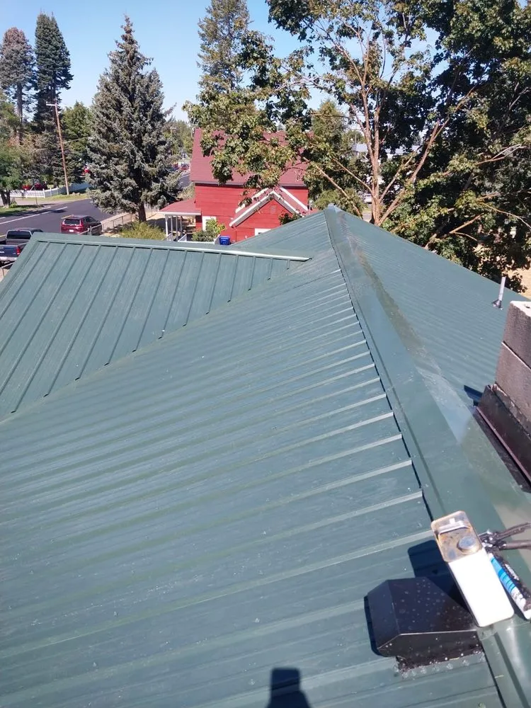 Slide of Wil roofing