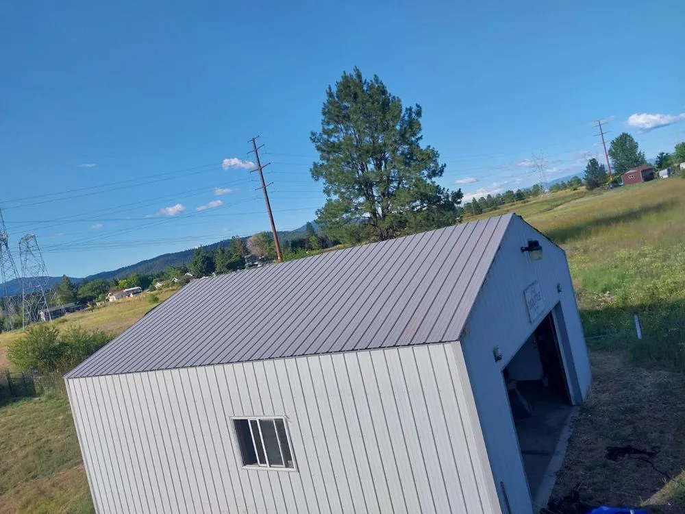 Slide of Wil roofing