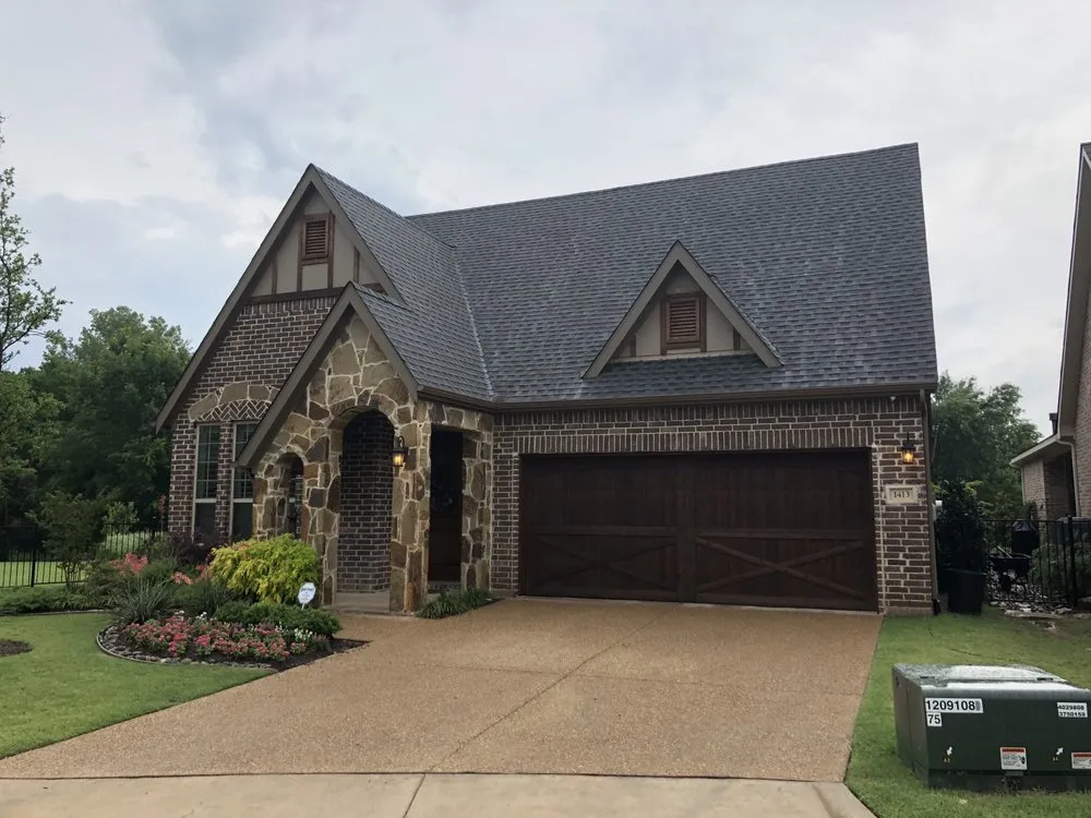 Slide of Wildcat Roofing