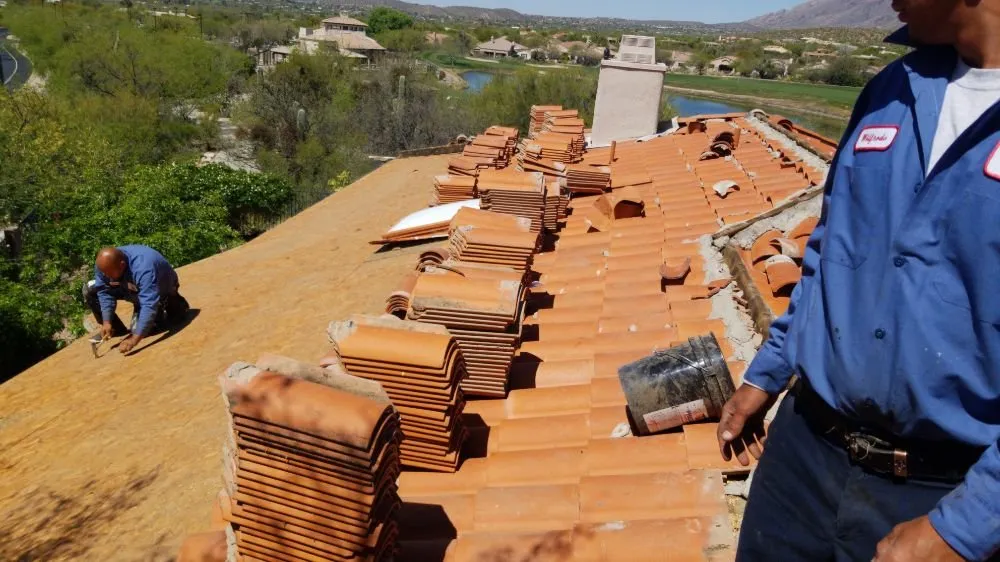 Slide of Wildcats Roofing